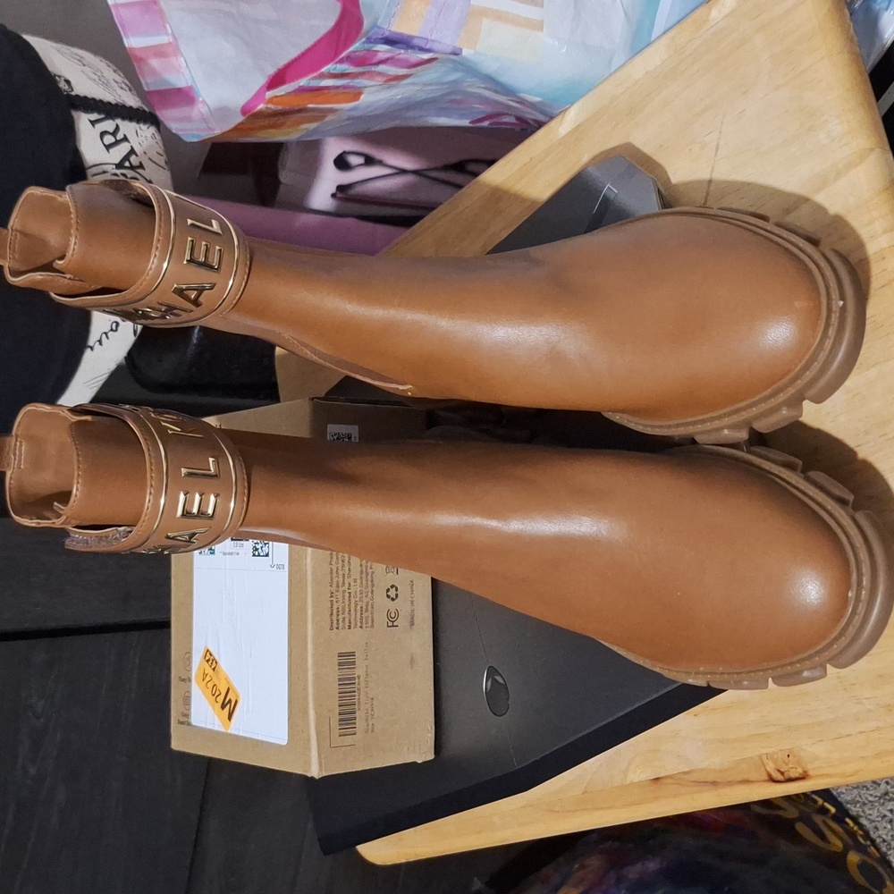 Michael Kors flat ankle booties NEW